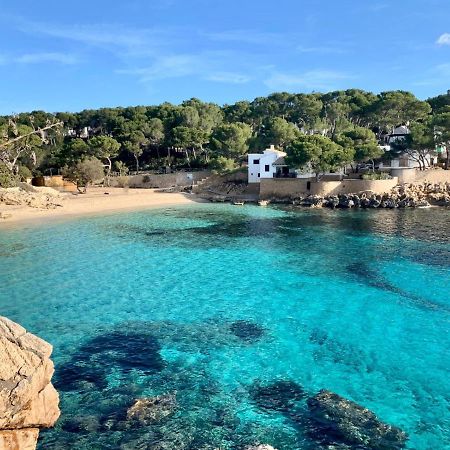 Sonne & Meerblick Aus 40 Grad Heissem Whirlpool Geniessen - Zentral Am Hafen Und Dennoch Ruhig Cala Ratjada  Eksteriør billede